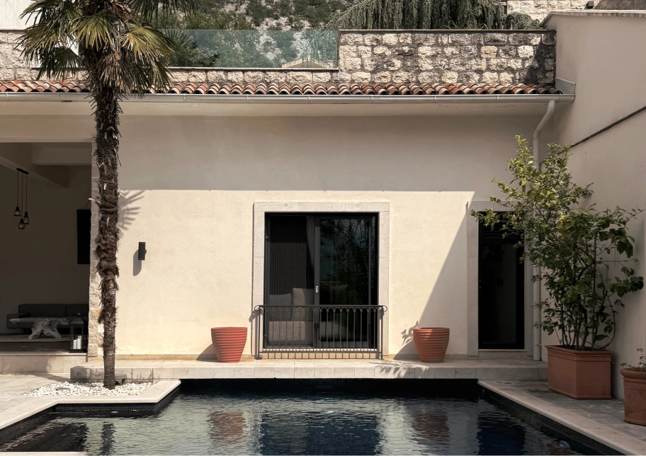 Welcome to Ljuta 04